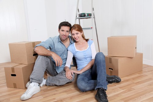 Local Richmond upon Thames man with van for collections and deliveries